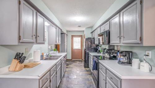 Near Shelby Farms & Greenline- Cordova Comfort - Foto 3