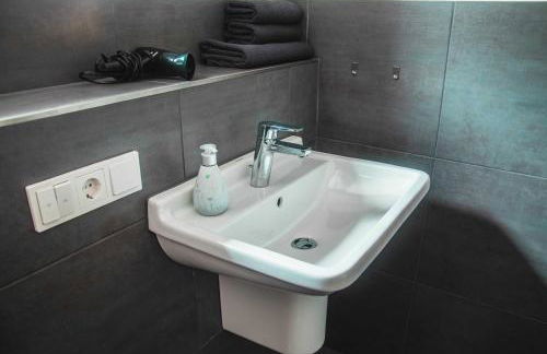 BikeHikeSleep Apartments - Foto 47