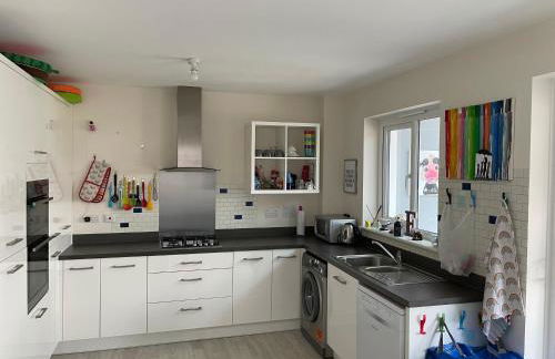 Home from home midlands - Photo 2