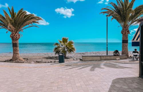 Fee4Me Casa Emilia few meters from the beach - Photo 34