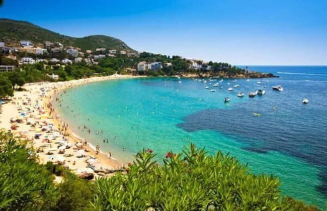 Apartment in Roses on the Beachfront - Photo 39