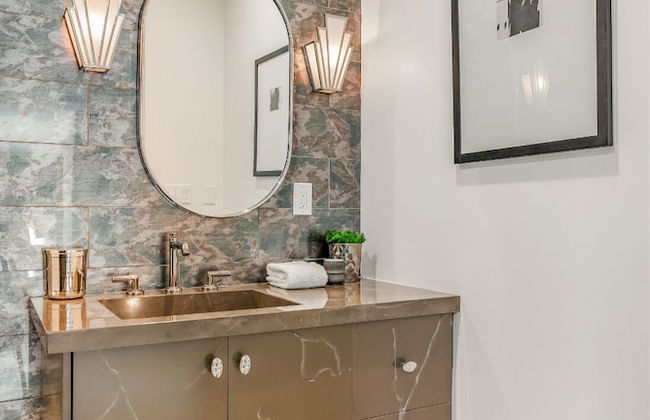 Laurel Canyon - Photo 32