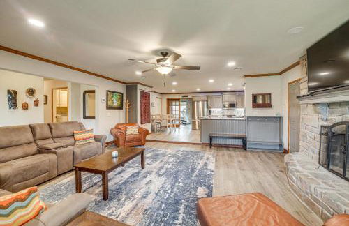 Family-Friendly Tulsa Suburb Home By Parks and River - Photo 4