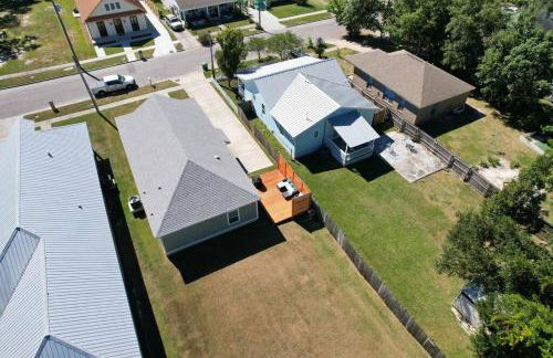 *Chic Beach Cottage Retreat* near Beach/downtown - Foto 34