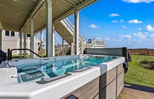 Beachfront Hideaway! Luxury Beachfront, SwimSpa, Game Room, Firepit by Bolivar Vacations - Foto 67