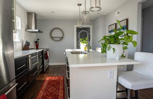 Modern Luxury Family Getaway Near Beach Casinos - Foto 47