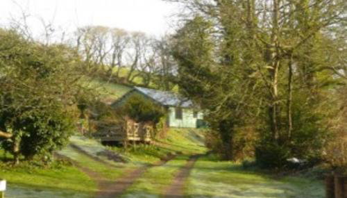 Woodcutters Lodge set in a secluded valley near Bantham - Foto 1
