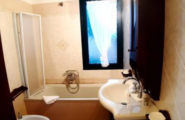 La casa nel borgo, in a cozy charming village, 15 min to Beach, Small pets welcome - Foto 20