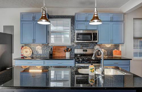 Spacious Bates-Hendricks Home ~ 5 Min to Lucas Oil - Foto 47