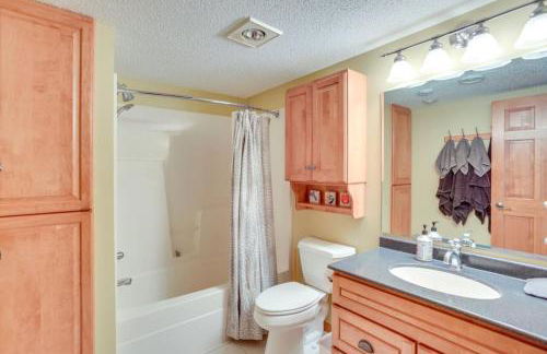 Massive 3 bedroom on the Lake - Foto 16