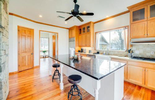 11 Mi to Downtown Denton Spacious Ranch Retreat - Photo 7