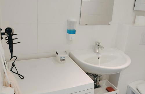 Monteurwohnung Ferienwohnung Business Appartement rechts Langenfeld - Foto 11