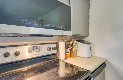 3 Mi to Dtwn Fort Wayne Home with Deck and Yard! - Foto 11