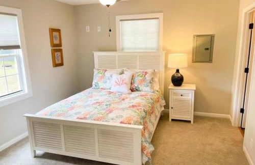 A-Near the Beach Bring a Boat w King Bed! - Foto 3