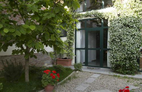 La Corte di Saronno - Photo 4