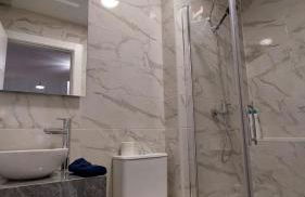 ZONA LUXURY 2 a 5 min de la ESTACIÓN DE TREN Y BUS MARÍA ZAMBRANO - Foto 14