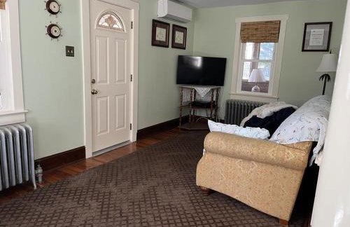 Ship Bottom Ocean Block Beach Cottage Great Location Only 3 Houses From The Sand And Surf Walking Distance To Shops, Dining And Mini Golf 11490 - Foto 5