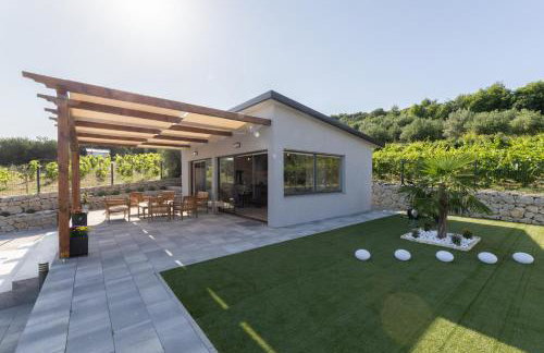 Villa Bijaći - Foto 65