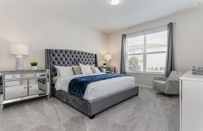 9 BD 6.5 BH With Game Room and Pool - Foto 10