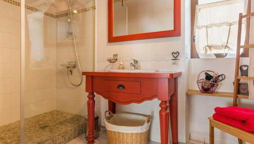 Gîte Accessible avec Jardin Fleuri près de Pornic, Éco-rénové et Équipé (Vélos, WiFi, Cheminée) - FR-1-306-957 - Foto 5