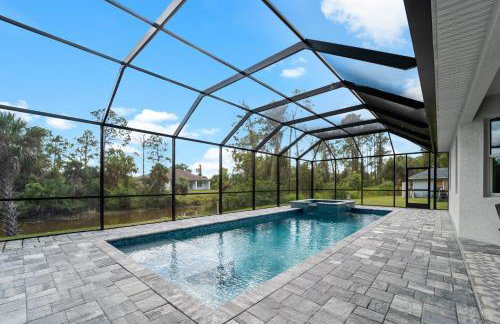 Modern Heated Pool Home Close To Downtown Shopping - Foto 25