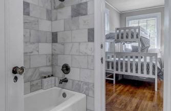 Stunning and Cozy 4BR in Historic Avondale - Foto 28
