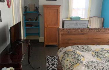 Poe Themed Home Close to Beaches and DE Turf - Foto 8