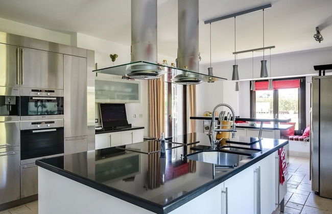 Los Halcones 14 - Foto 11