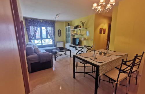 Apartamento de 3 dormitorios con piscina - Riaza Vacacional - Foto 23