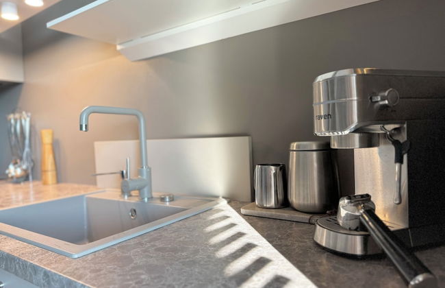 Portova by Q4 Apartments - Photo 41