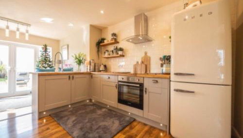 Stunning views, Hot tub, 5 mins to Chester - Foto 3