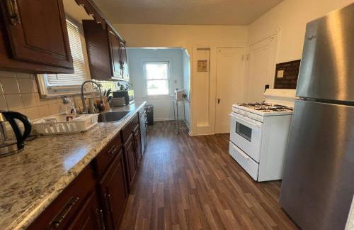 Super close to Cleveland Clinic Fairview Colibri - Foto 13