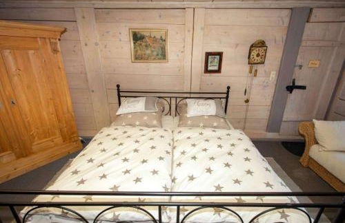 Historischer Vogtshof: eingezäunt | sonniger Garten | Kamin | Denkmalschutz - Foto 69