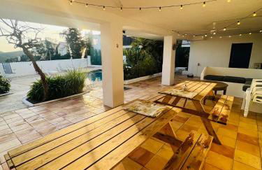 Exclusiva casa con vistas despejadas al mar y piscina privada - Foto 47