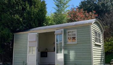 The City Hut - Photo 1, Garden, Garden view