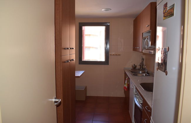 Acogedor Apartamento con Piscina Comunitaria Marina Sant Jordi - Foto 11