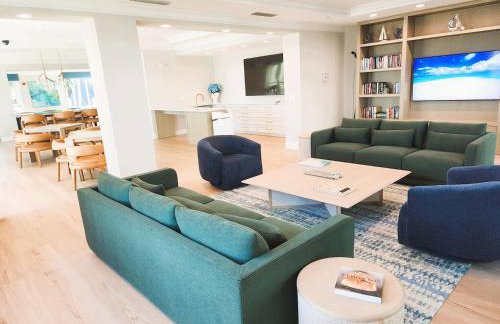 Turnkey Tranquility with Marina & Intercoastal views - Foto 5