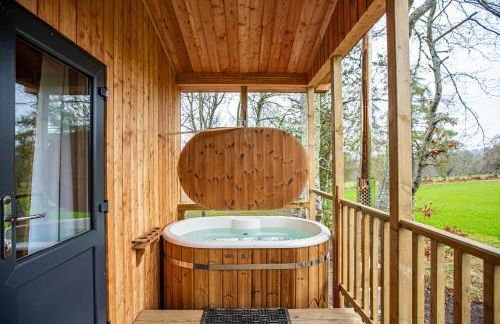 Breckland Lodge 4 with Hot Tub - Foto 6