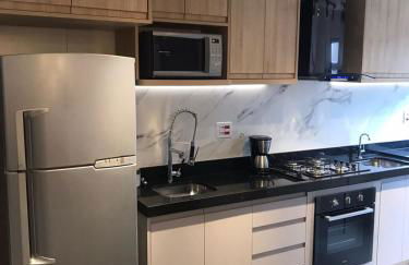 Apto aconchegante vista mar , tv, wifi e ar - Praia São Vicente - Foto 7