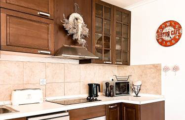 Sunny Villa, With Pool, BBQ, View, Parking - Foto 23