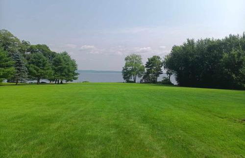 Lake House in Newport Maine - Foto 25