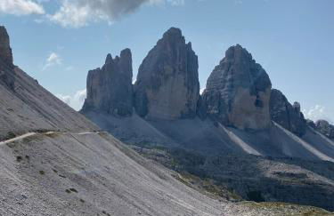 Mountain Flat Luna -Next the shuttle to Cortina Olympic stadium and train station- - Foto 38