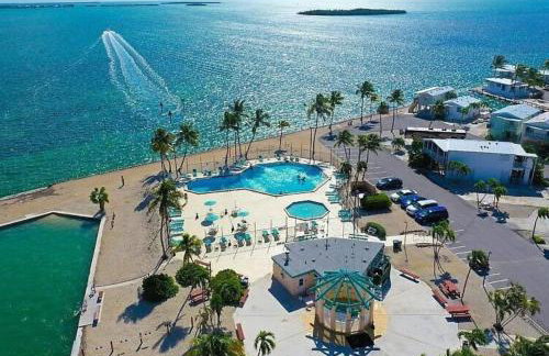 Oceanview Retreat with 60ft Seawall - Foto 3