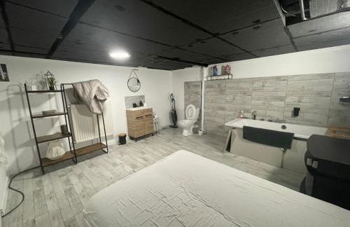 Home 5km circuit 24 hours of Le Mans, motoGP, 6 beds - Foto 10