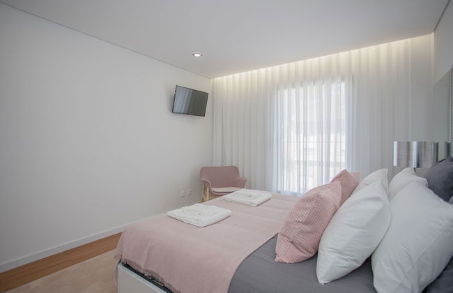 Liiiving - Luxury River View Apartment III - Photo 5