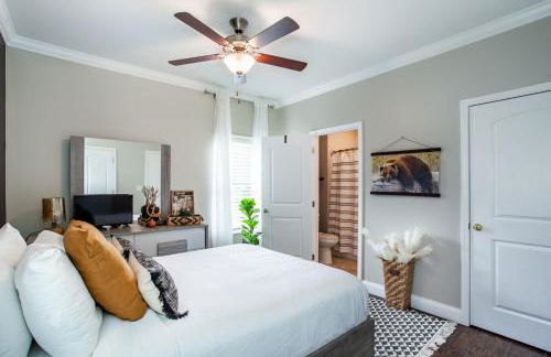 Elegant End Condo Fireplace Community Amenities - Foto 29