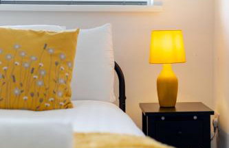 Bespoke Apartments Near Cardiff City Centre Free Parking - Foto 63