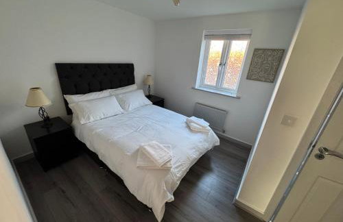 Contemporary 2-Bed Apartment with Parking Bedford - Foto 7