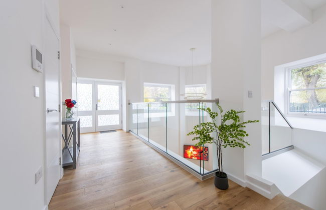 Exquisite 3BR Duplex Apartment, Air-con& Amenities - Foto 39