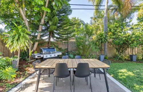 Charming Coral Ridge 2BR 2BA Near Beach plus Pool - Foto 13